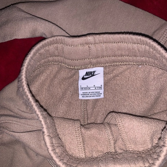 Nike Kids Tan Sweatpants & Hoodie Set - Picture 5 of 5